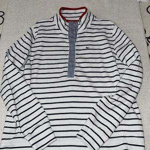 Vineyard vines woman’s Sweatshirt